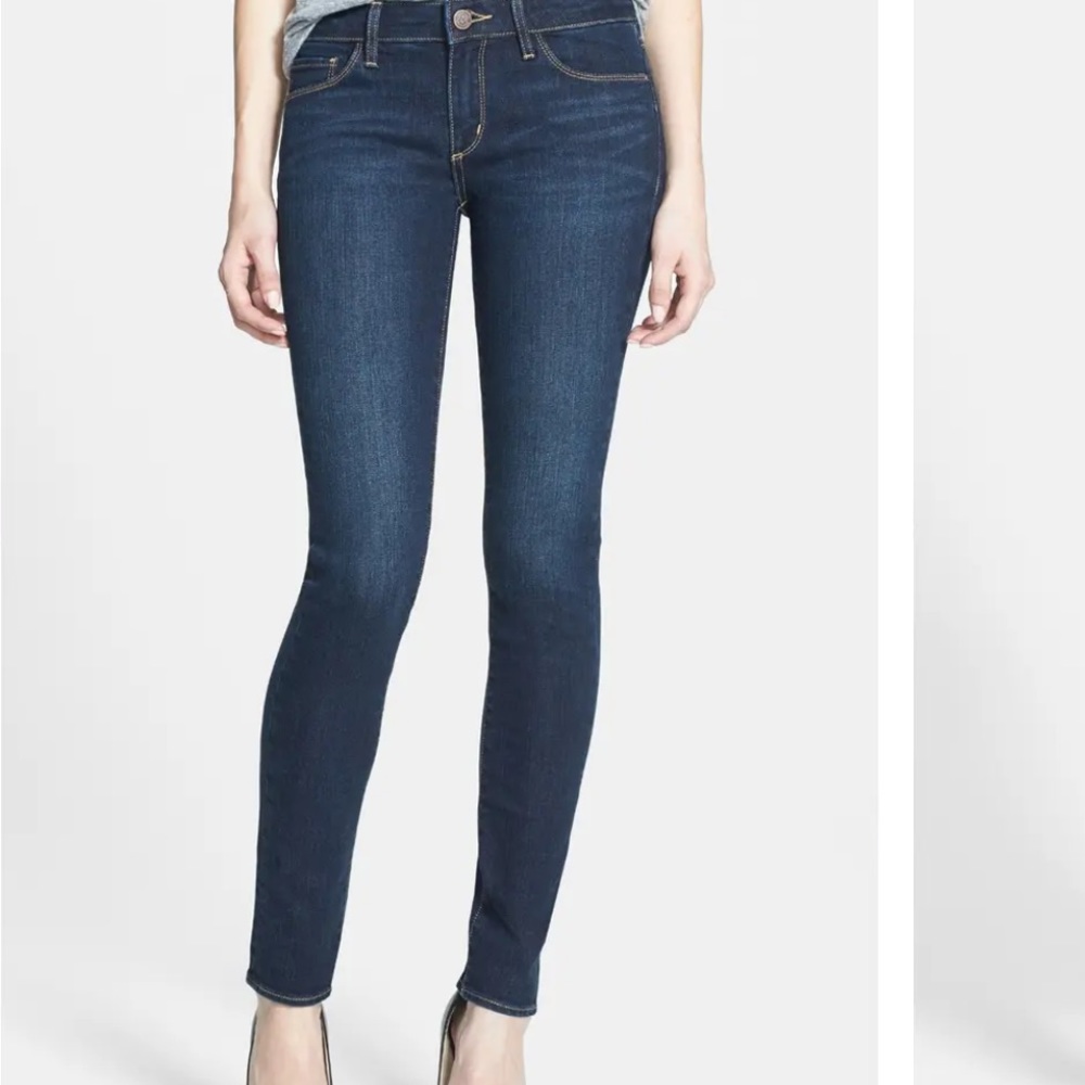 Nordstrom's Treasure & Bond mid rise Skinny Jeans
